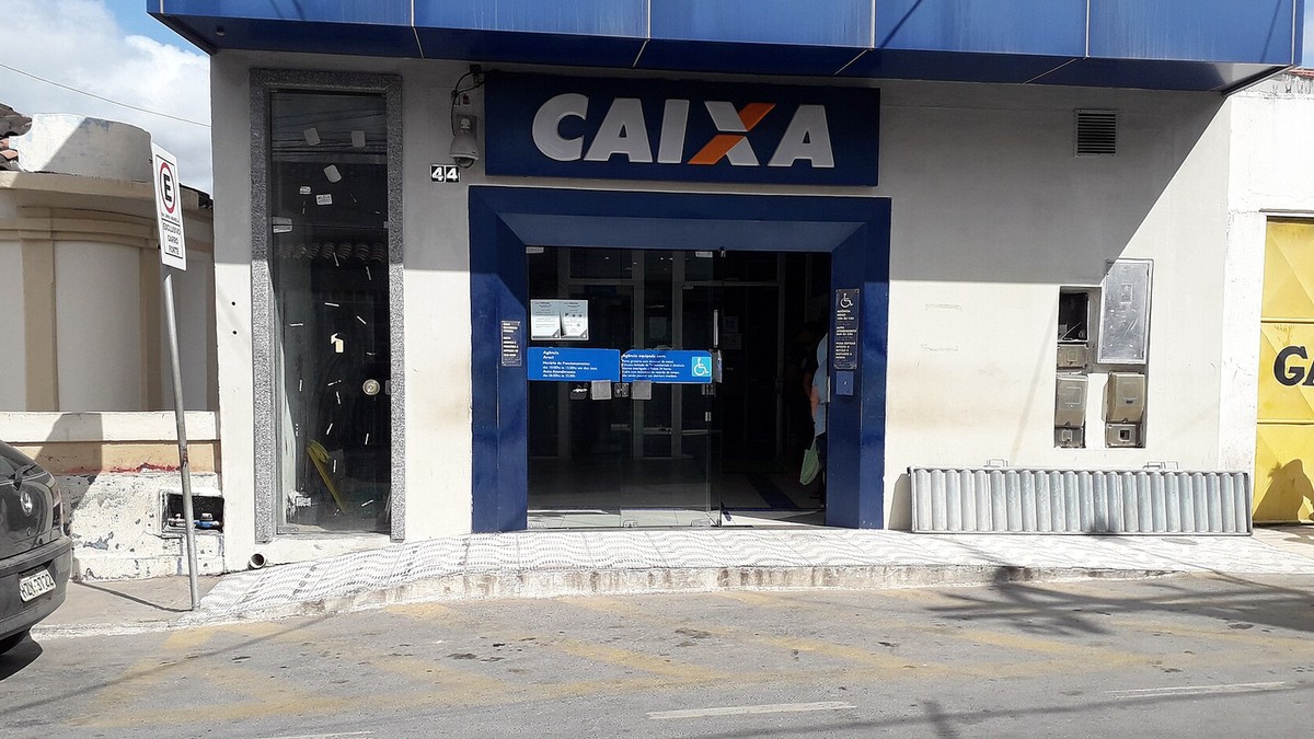 Adriano Jose Reis Martins - Aposta do Paraná acerta a quina e fatura R$ 34 mil na Mega-Sena