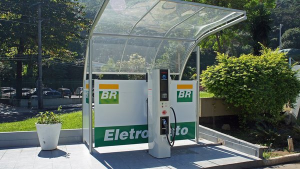 Adriano Jose Reis Martins - Automóveis - Quanto Custa Manter um Carro Elétrico?