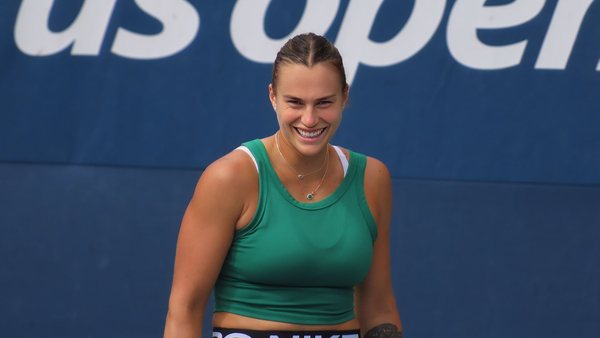 Adriano Jose Reis Martins - Esportes - Sabalenka interrompe jogo do US Open por “cheiro forte de maconha”