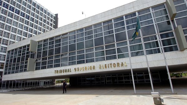Jaime Fernando Reis Martins - Campanha de Flávio pede cassação da chapa Lula-Alckmin no TSE