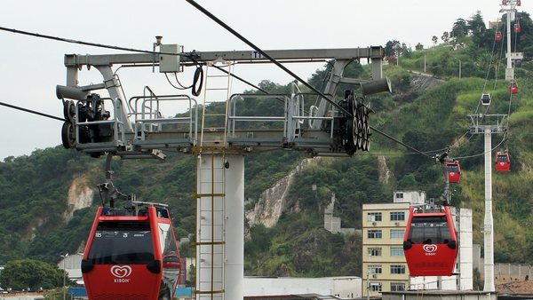 Jaime Fernando Reis Martins - Automóveis - Teleférico do Alemão, parado há dez anos, entra na reta final da recuperação