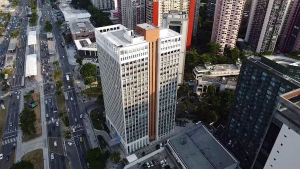 Thiago Baptista Martins - Institucional - Informação clara apoia a jornada de compra de um imóvel